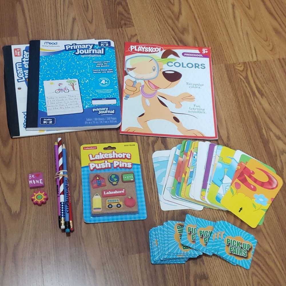 8 pc kids school lot pins flash cards notebook NEW